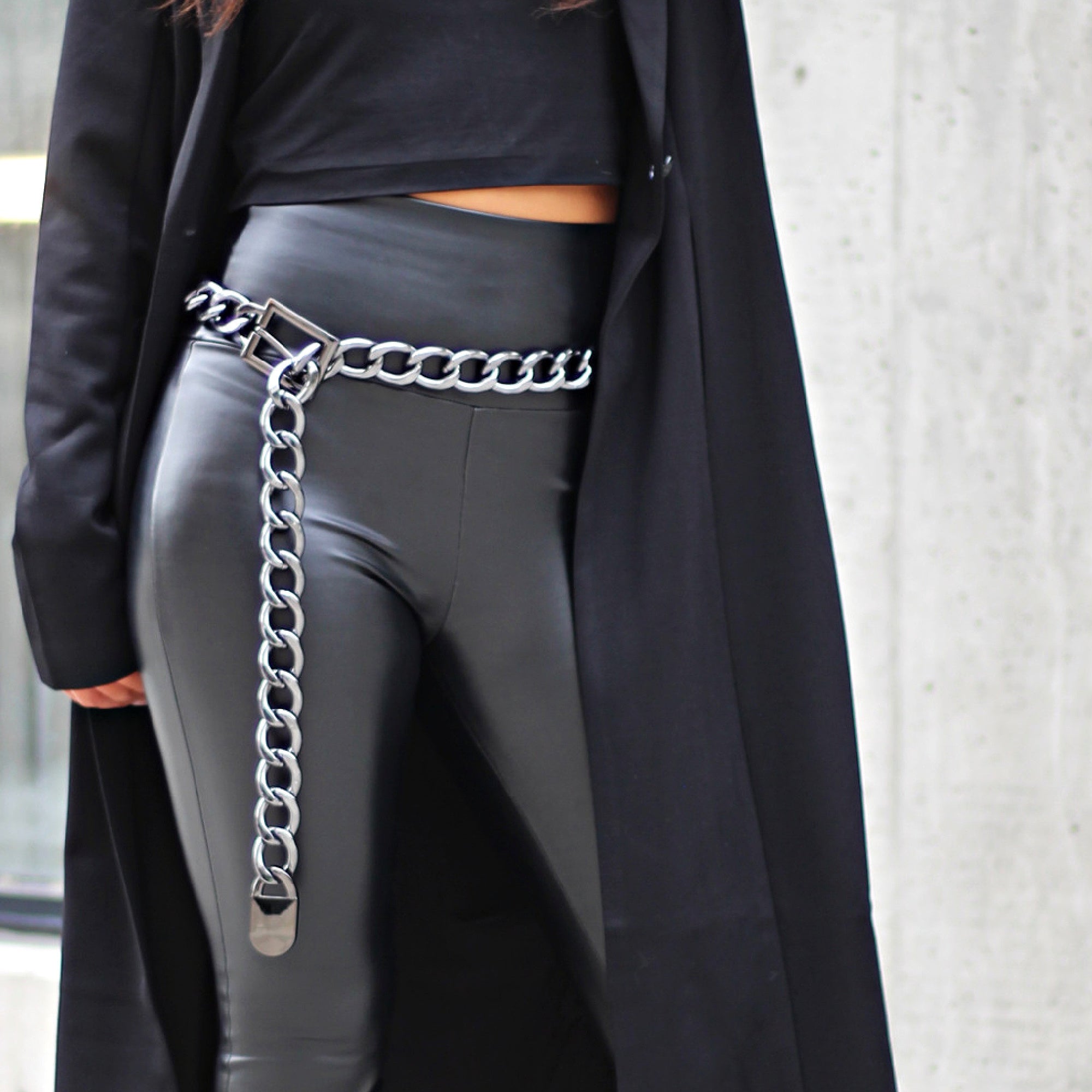 Chain Link Belt - EMMYDEVEAUX