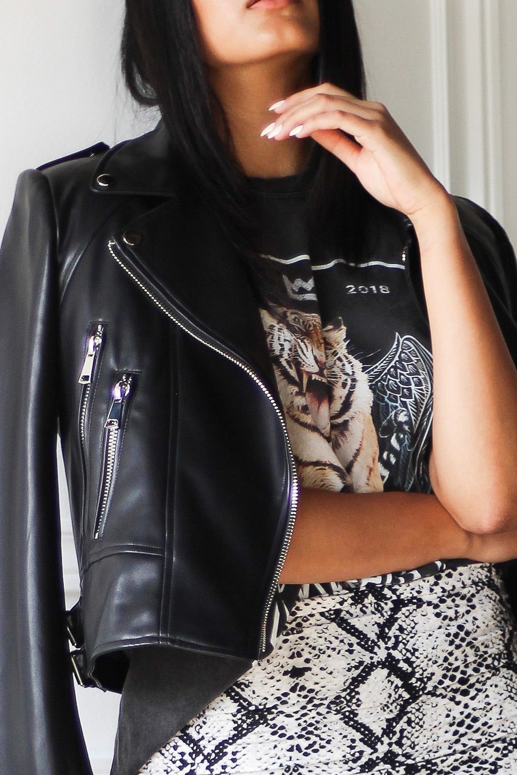 Josh Harnack x EMMYDEVEAUX Band T-Shirt - EMMYDEVEAUX