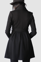 The Hana - EMMYDEVEAUX