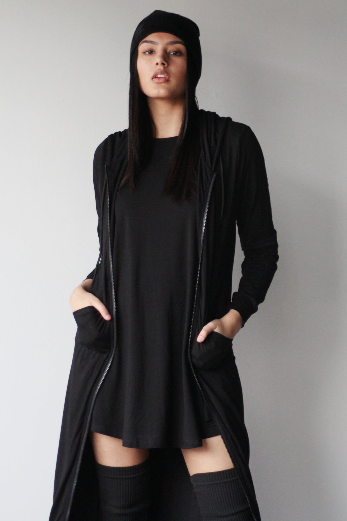 The Long Hoodie - EMMYDEVEAUX